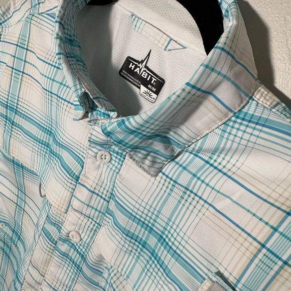 Habbit Outdoors Gear Vented Moisture Wicking Shirt Size M, Color Blue, White - Picture 2 of 5